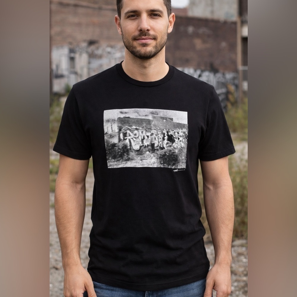Ari Marcopoulos Mens Tshirt Sz M Black Cotton Crewneck Short Sleeve Graphic Tee